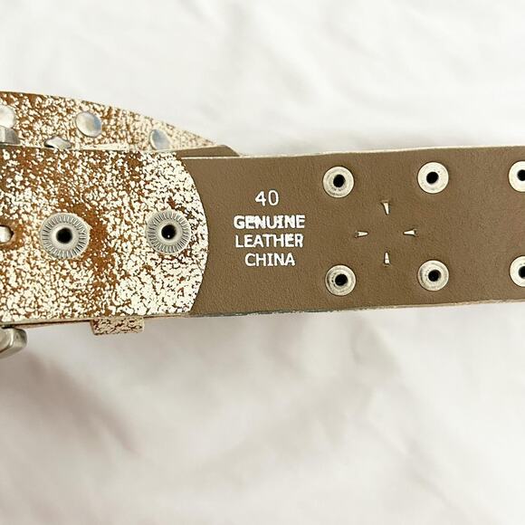 Y2K Studded Belt - Picture 4 of 8